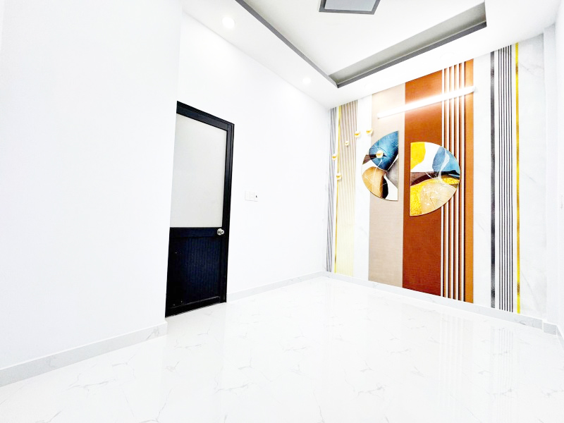 Bán nhà đường Chiến lược Chính chủ hẻm XE HƠI 4m THÔNG 32m2